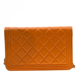 مملوكة مسبقًا Chanel Orange Quilted Leather Boy WOC Bag