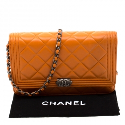 مملوكة مسبقًا Chanel Orange Quilted Leather Boy WOC Bag