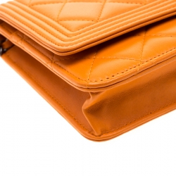 مملوكة مسبقًا Chanel Orange Quilted Leather Boy WOC Bag