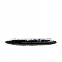 Pre Owned حقيبة يد صغيرة شانيل جلد لامع نقش كاميليا سوداء