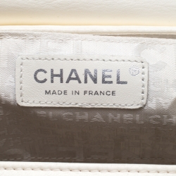 مملوكة مسبقًا Chanel Off White Leather CC Accordion Flap Shoulder Bag