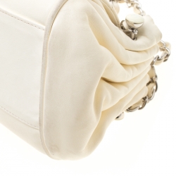 مملوكة مسبقًا Chanel Off White Leather CC Accordion Flap Shoulder Bag