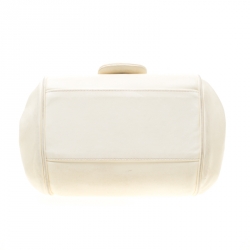 مملوكة مسبقًا Chanel Off White Leather CC Accordion Flap Shoulder Bag