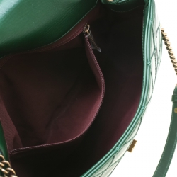 مملوكة مسبقًا حقيبة شانيل قلاب كوزموز متوسطة جلد مبطنة خضراء