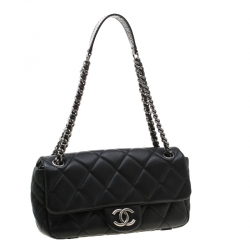 Pre Owned Chanel Black Quilted Leather Small CC Flap Bag
