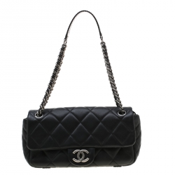Pre Owned Chanel Black Quilted Leather Small CC Flap Bag