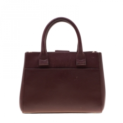 Pre Owned حقيبة شانيل ميني نويه إكسوكيتيف شوبنغ جلد عنابية