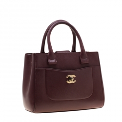 Pre Owned حقيبة شانيل ميني نويه إكسوكيتيف شوبنغ جلد عنابية