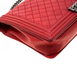 مملوكة مسبقًا Chanel Red Quilted Leather Large Boy Flap Bag