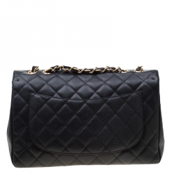 مملوكة مسبقًا Chanel Black Quilted Caviar Leather Jumbo Classic Single Flap Bag