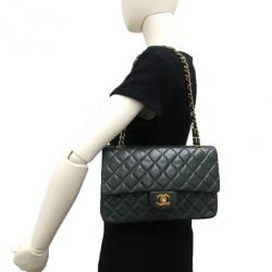 مملوكة مسبقًا Chanel Green Lambskin Medium Flap Bag