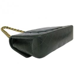 مملوكة مسبقًا Chanel Green Lambskin Medium Flap Bag