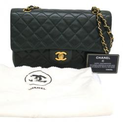 مملوكة مسبقًا Chanel Green Lambskin Medium Flap Bag
