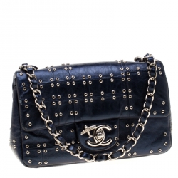 مملوكة مسبقًا Chanel Navy Blue Studded Leather Mini Airline Single Flap Bag