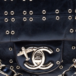 مملوكة مسبقًا Chanel Navy Blue Studded Leather Mini Airline Single Flap Bag