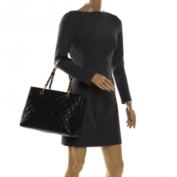 Pre Owned Chanel Black Quilted Caviar Leather Grand Shopper Tote