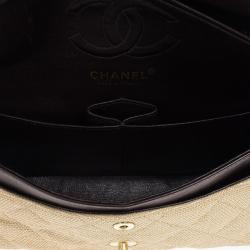 مملوكة مسبقًا Chanel Beige Quilted Rafia Small Classic Double Flap Bag