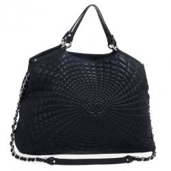 مملوكة مسبقًا Chanel Black Leather Sea Hit Tote
