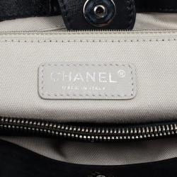 مملوكة مسبقًا Chanel Black Leather Sea Hit Tote