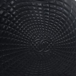 مملوكة مسبقًا Chanel Black Leather Sea Hit Tote