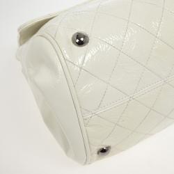 مملوكة مسبقًا Chanel White Quilted Crackled Patent Leather The Ritz Shoulder Bag
