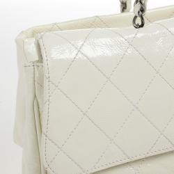 مملوكة مسبقًا Chanel White Quilted Crackled Patent Leather The Ritz Shoulder Bag
