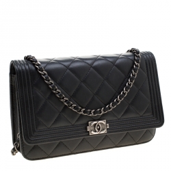 مملوكة مسبقًا Chanel Black Quilted Leather Boy WOC Bag