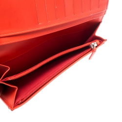 Pre Owned Chanel Orange Striped Patent Leather CC Wallet