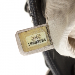 Pre Owned Chanel Metallic Grey Quilted Caviar Leather Grand Shopper Tote