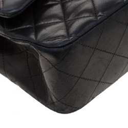 Pre Owned حقيبة شانيل قلاب مزدوج كلاسيك متوسطة جلد مبطنة سوداء