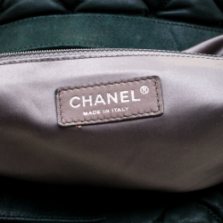 Pre Owned Chanel Green Quilted Bubble Leather Bowler Bag