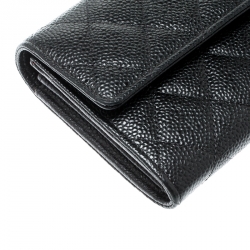 Pre Owned محفظة شانيل كونتيننتال مبطنة CC جلد كافيار سوداء