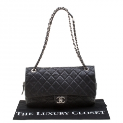 مملوكة مسبقًا حقيبة شانيل إيزي فلاب جلد كافيار أسود مبطن كبيرة