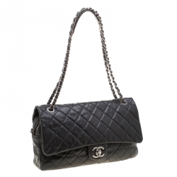 مملوكة مسبقًا حقيبة شانيل إيزي فلاب جلد كافيار أسود مبطن كبيرة