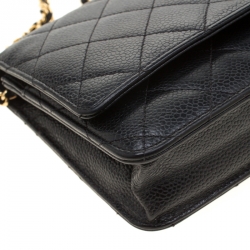 مملوكة مسبقًا Chanel Black Caviar Leather Wallet On Chain
