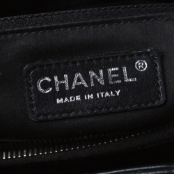 مملوكة مسبقًا حقيبة شانيل غراند GST شوبر جلد كافيار أسود مبطن 