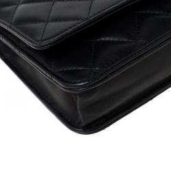 Pre Owned Chanel Dark Navy Quilted Leather WOC Chain Bag