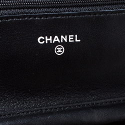 Pre Owned حقيبة كلتش شانيل WOC جلد أسود مبطن بسلسلة