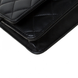 Pre Owned حقيبة كلتش شانيل WOC جلد أسود مبطن بسلسلة