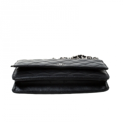 Pre Owned حقيبة كلتش شانيل WOC جلد أسود مبطن بسلسلة