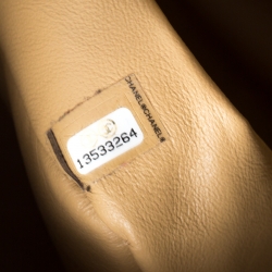 Pre Owned حقيبة شانيل قلاب كلاسيك ماكسي جلد مبطنة صفراء