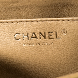 Pre Owned حقيبة شانيل قلاب كلاسيك ماكسي جلد مبطنة صفراء