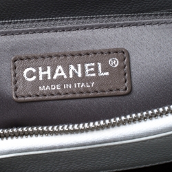 Pre Owned حقيبة شانيل غراند GST شوبر جلد كافيارأبيض مبطن 