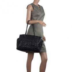 Pre Owned Chanel Black Patent Vinyl Rock in Moscow Classic Tote