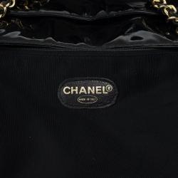 Pre Owned Chanel Black Patent Leather CC Logo Jumbo Shopping Tote Bag
