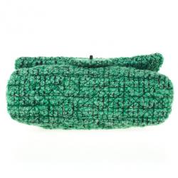 Pre Owned Chanel Green Easy Tweed Medium Flap