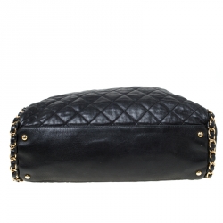 Pre Owned Chanel Black Quilted Leather Large Chain Me Hobo               