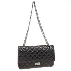 مملوكة مسبقًا Chanel Black Glazed 2.55 Reissue Size 226 Bag