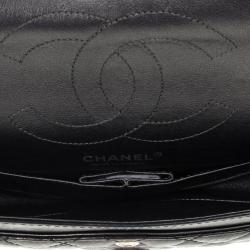 مملوكة مسبقًا Chanel Black Glazed 2.55 Reissue Size 226 Bag