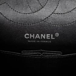 مملوكة مسبقًا Chanel Black Glazed 2.55 Reissue Size 226 Bag